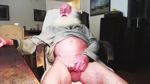 oldfucker9 online show from March 4, 2:50 am