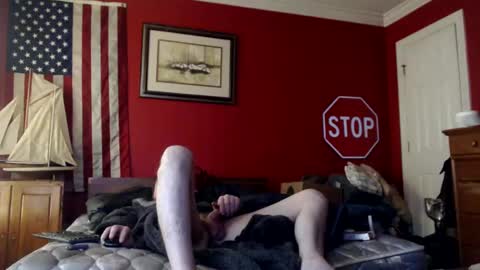 Snapshot of oldfuckus chatting on December 1, 5:35 pm oldfuckus online show from December 1, 5:35 pm