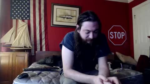 Snapshot of oldfuckus chatting on December 15, 5:20 pm oldfuckus online show from December 15, 5:20 pm