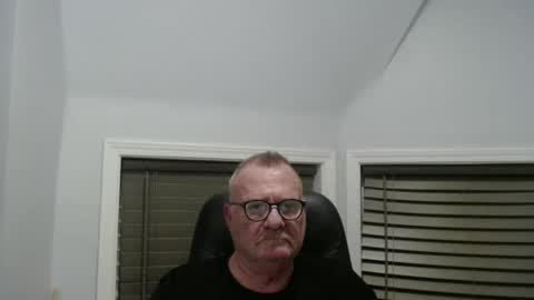 oldguybigd online show from October 21, 5:52 am