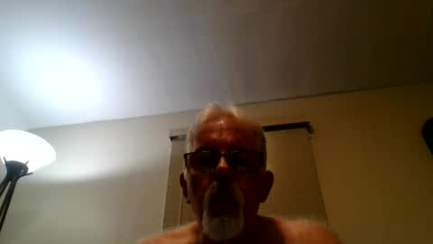 OldMIGUY online show from March 7, 11:35 pm