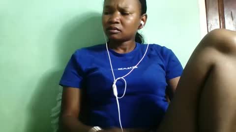 olgamariah203875 online show from January 15, 6:33 pm