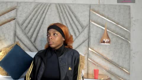 Snapshot of oliiviagarciaa chatting on September 28, 3:12 am OliiviaGarciaa online show from September 28, 3:12 am