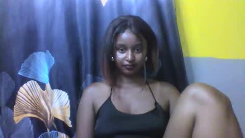 olinah610 online show from January 9, 7:15 pm