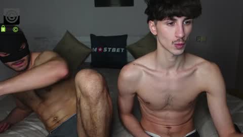 Oliver  Kaen online show from December 1, 4:29 pm