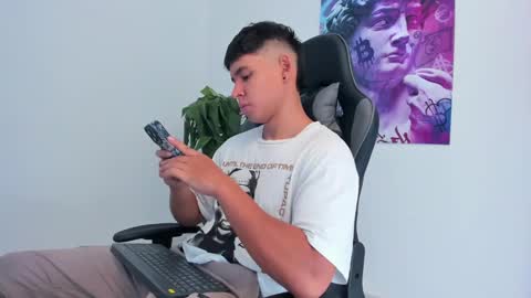 Oliver bray online show from January 10, 7:11 pm