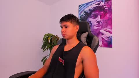 Oliver bray online show from February 11, 3:40 pm