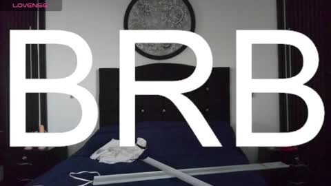 Snapshot of oliver_fuck chatting on February 6, 8:23 pm HansOliver online show from February 6, 8:23 pm