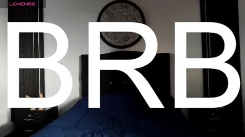 Snapshot of oliver_fuck chatting on February 17, 10:05 pm HansOliver online show from February 17, 10:05 pm