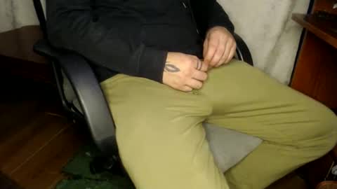 oliver_laid_2023 online show from September 25, 2:04 am