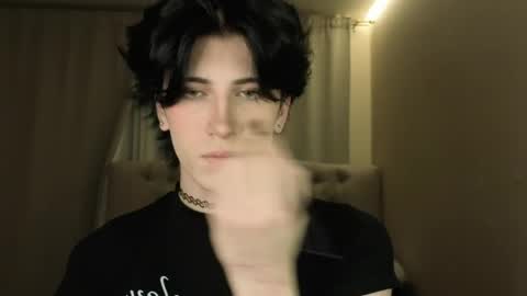 oliver online show from April 18, 6:56 pm