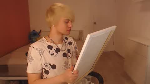 Oliver online show from September 12, 1:49 am