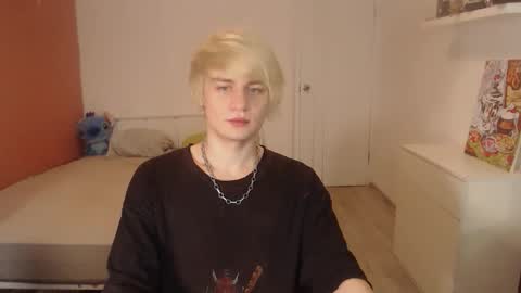 Oliver online show from October 15, 1:50 am