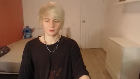 Oliver online show from November 12, 12:44 am