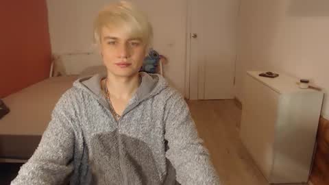 Oliver online show from January 8, 1:41 am