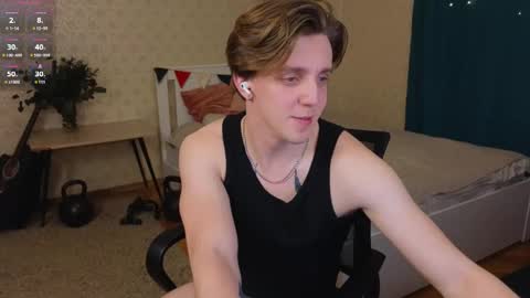 Oliver Evans online show from February 13, 11:37 pm