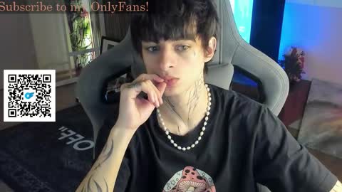 oliverrgroove online show from October 20, 3:23 pm