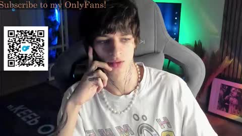 oliverrgroove online show from November 21, 3:33 pm