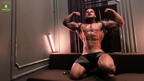 Snapshot of oliversport chatting on December 28, 4:41 am OliverSport online show from December 28, 4:41 am