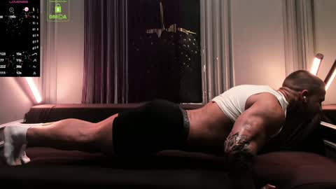 Snapshot of oliversport chatting on January 30, 3:40 pm OliverSport online show from January 30, 3:40 pm