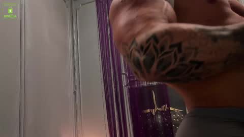 Snapshot of oliversport chatting on September 18, 10:50 am OliverSport online show from September 18, 10:50 am