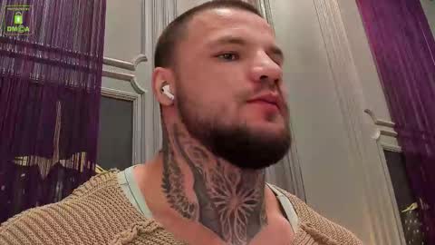 Snapshot of oliversport chatting on December 14, 10:53 am OliverSport online show from December 14, 10:53 am