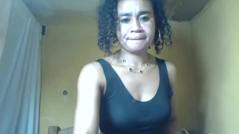 olivia9794 online show from June 29, 10:54 pm