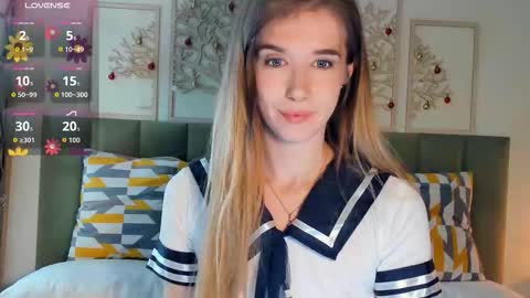 Olivia online show from September 24, 6:00 pm