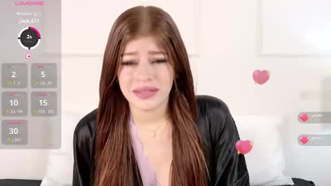 olivia_flamme online show from August 7, 1:35 pm