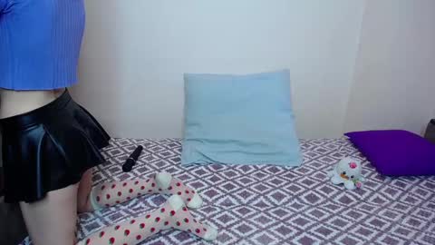 Snapshot of olivia_graceee chatting on February 20, 11:09 am olivia_graceee online show from February 20, 11:09 am