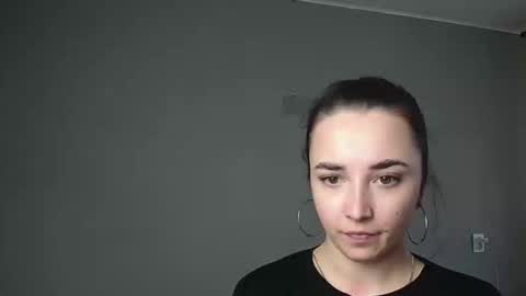 Olivia online show from March 18, 12:19 pm