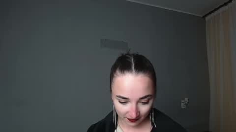 Olivia online show from May 14, 6:47 pm