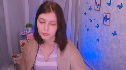 Snapshot of olivia_red_ chatting on January 7, 3:54 pm Olivia online show from January 7, 3:54 pm