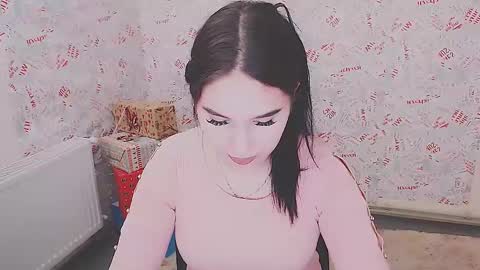 Snapshot of olivia_red_ chatting on February 14, 10:49 am Olivia online show from February 14, 10:49 am