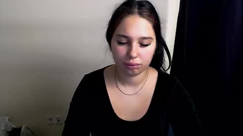 Snapshot of olivia_red_ chatting on November 3, 4:14 am Olivia online show from November 3, 4:14 am