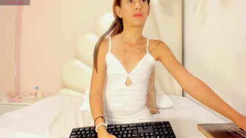 Olivia online show from February 16, 9:27 pm