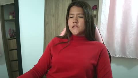 Olivia online show from September 23, 1:36 pm