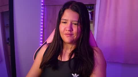 Olivia online show from April 4, 12:13 pm