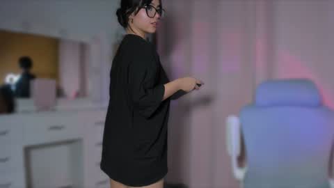 Olivia online show from January 10, 9:55 am