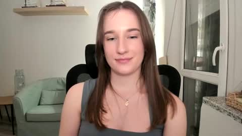 Oliwiaa2004 online show from March 11, 7:36 pm