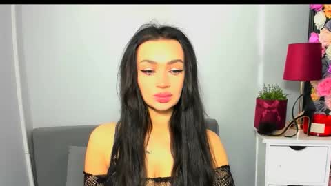 OliviaDirty online show from April 4, 9:07 am