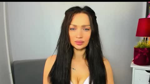 OliviaDirty online show from April 17, 10:40 am