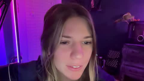 Olivia online show from January 5, 3:22 am