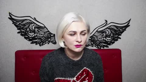 OliviaHorst online show from February 9, 6:33 am