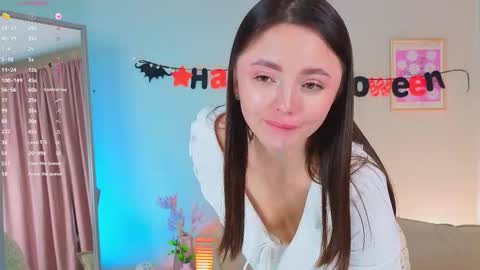 Olivia online show from October 28, 7:23 am