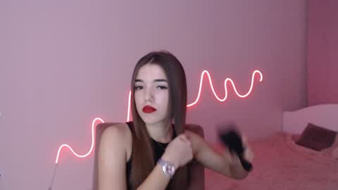 Snapshot of olivialimm chatting on December 9, 6:46 pm Olivia online show from December 9, 6:46 pm