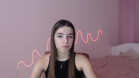 Snapshot of olivialimm chatting on December 14, 5:03 pm Olivia online show from December 14, 5:03 pm