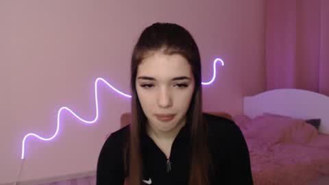 Snapshot of olivialimm chatting on January 2, 3:40 pm Olivia online show from January 2, 3:40 pm