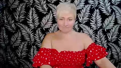 Kelly online show from December 15, 2:48 pm