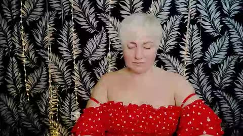 Kelly online show from February 19, 1:18 pm